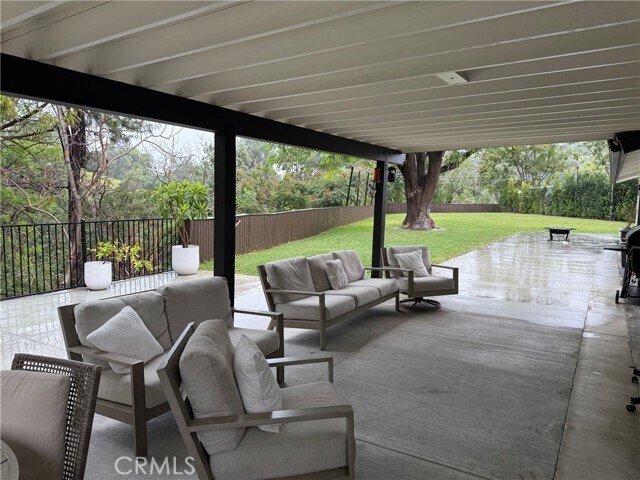 Building Photo - 1530 Robin Way
