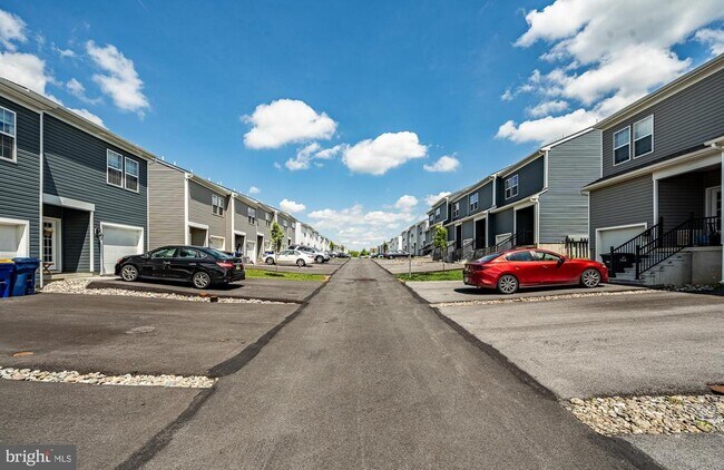 Building Photo - 195 South Harner Boulevard