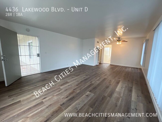 Building Photo - Lovely 2 Bedroom Apartment… Waiting for Yo...