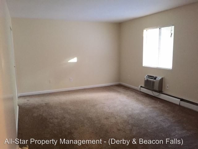 Building Photo - 40 Noe Pl