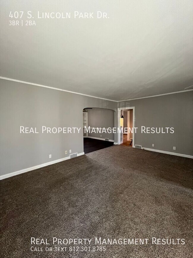 Building Photo - 407 S Lincoln Park Dr