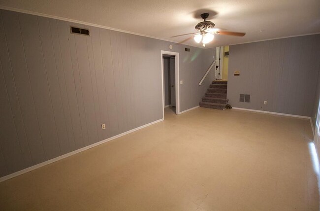 Building Photo - 7821 Sagebrook Rd