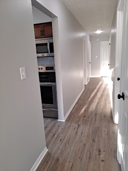 Building Photo - 2907 NY-444
