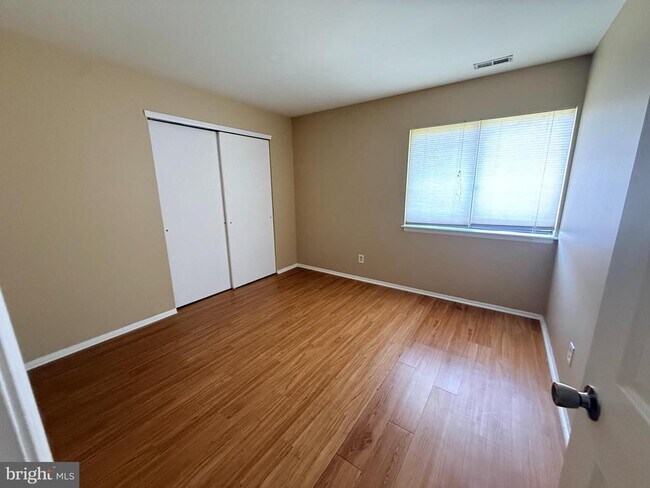 Building Photo - 1403 Britton Pl
