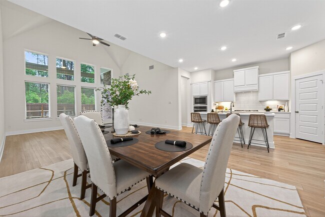 Building Photo - 24522 Keswick Vly Wy