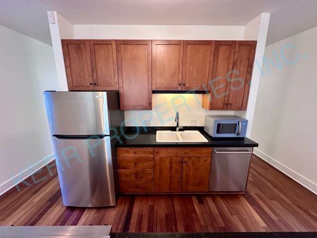 Building Photo - Locating occupants for the property owner! Charming 3-Bedroom Retreat with 2.5 Baths and Spacious...