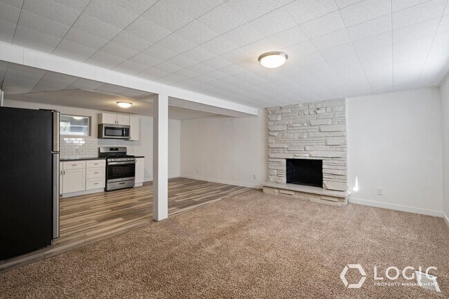 Building Photo - 23 W 1500 S