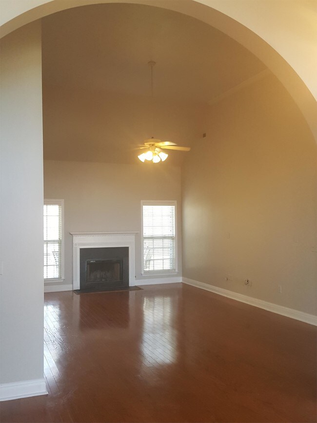 129 Hermitage Ln 129 Hermitage Ln Calera AL 35040 Apartment Finder