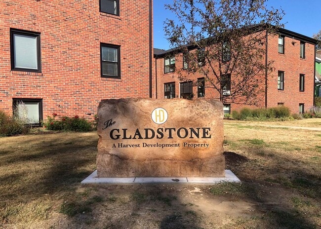 Interior Photo - Gladstone Apartments