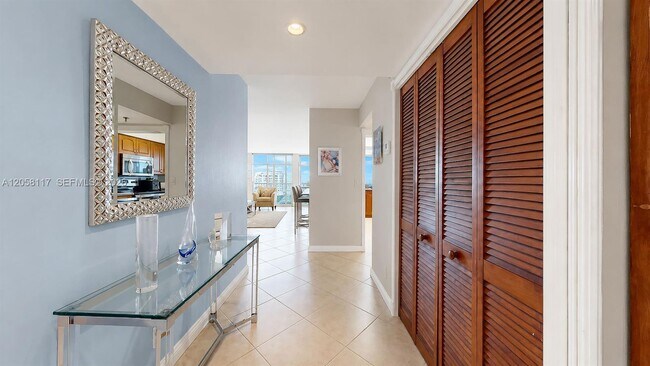 Building Photo - 2401 Collins Ave
