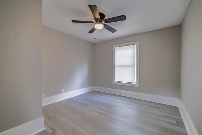 Building Photo - 1401 12th St S