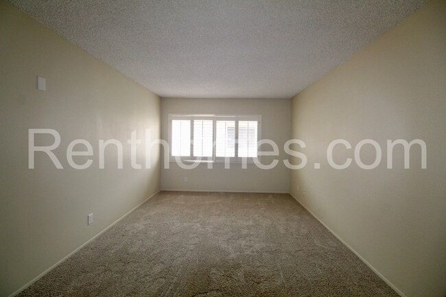 Building Photo - Mission Valley, 6747 Friars Road #132, All Appliances, AC, Fireplace, Community Pool, Spa and Fit...