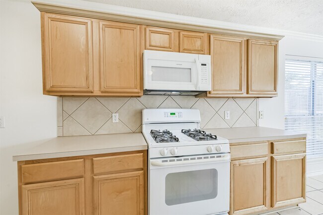 Building Photo - 2507 Liza Ct