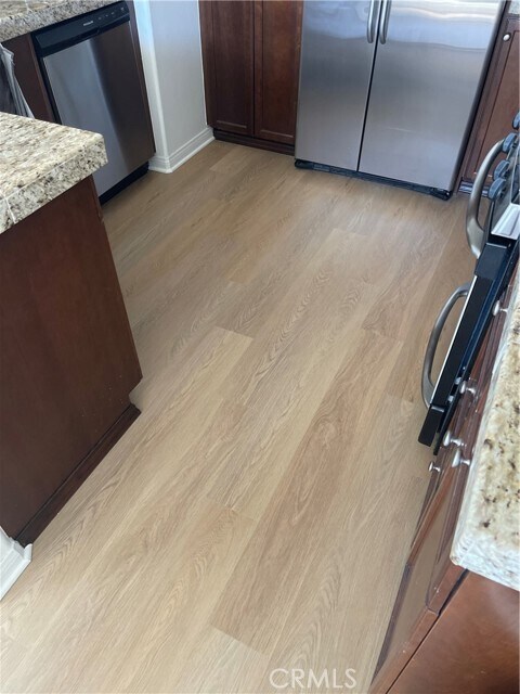 Building Photo - 303 Silk Tree