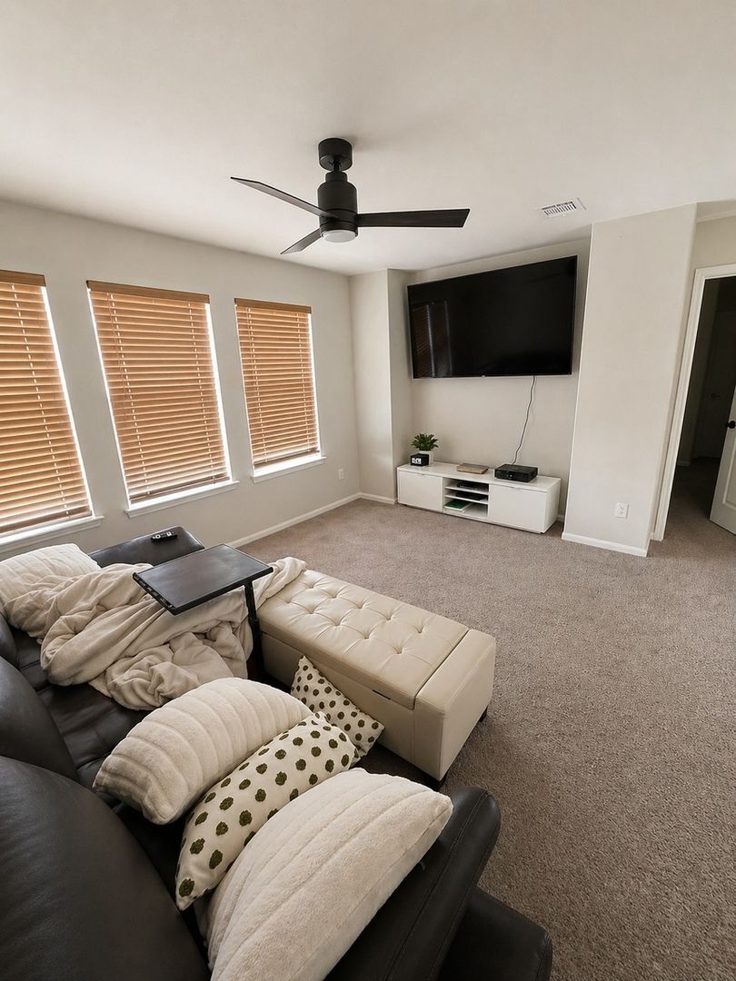 Building Photo - 221 Ashley Way