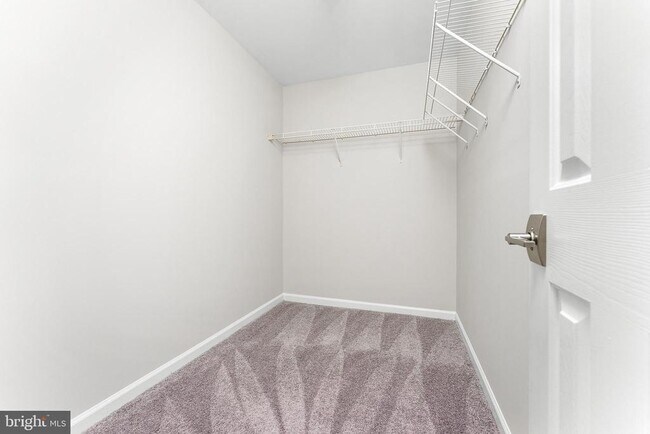 Building Photo - 46 Glacier Way