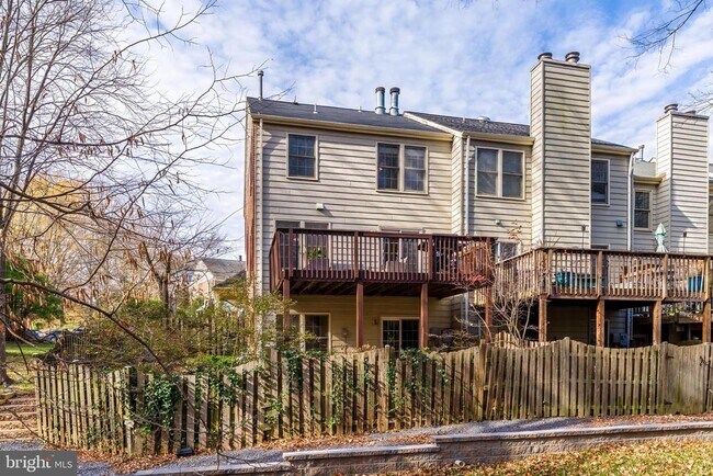 Building Photo - 12165 Abbey Glen Ct