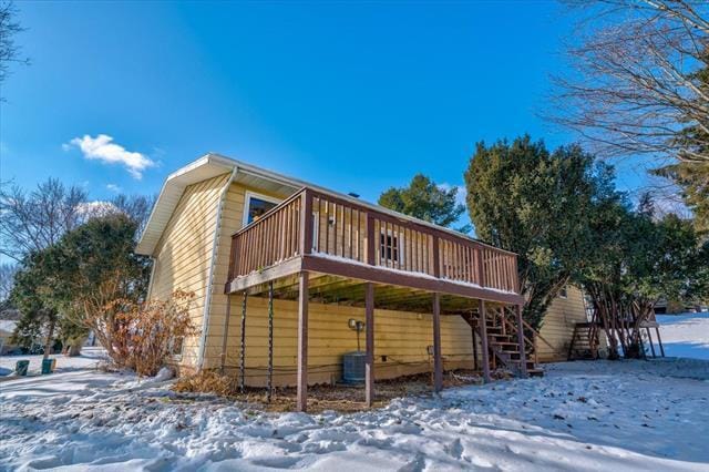 Building Photo - 604 Oak St