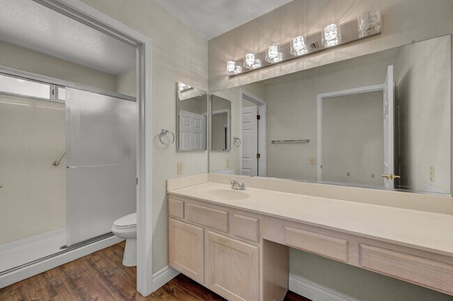 Building Photo - 55+ Age Restricted Sun City Summerlin! 2 BED + 2 BATH + 2 CAR GARAGE!