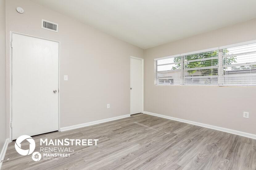 Building Photo - 6136 Bolling Dr