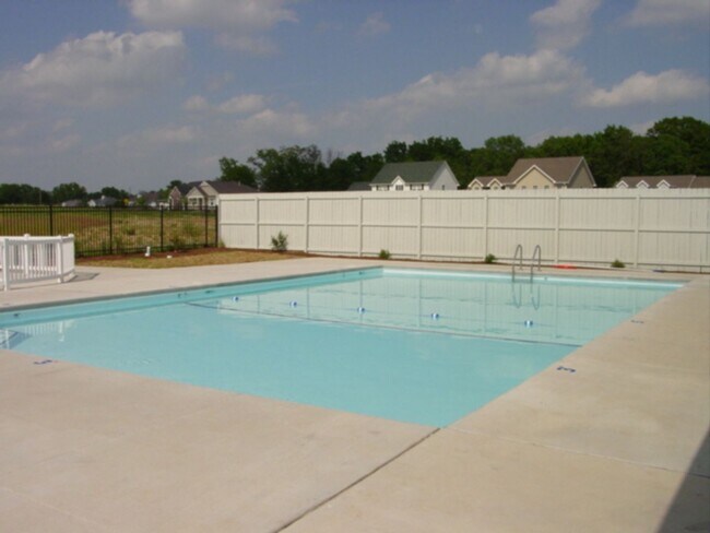 Building Photo - 1BR/1BA, Cherry Hill, Upscale Loft with Balcony!