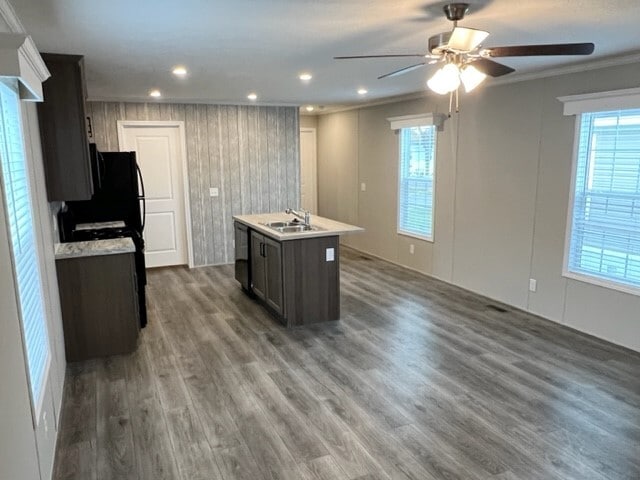 Building Photo - 2438 E Birch Dr