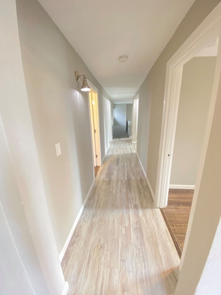 Building Photo - 1524 S 8TH ST