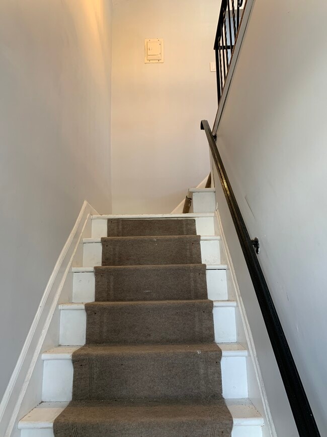 Building Photo - 25412 Craft Ave