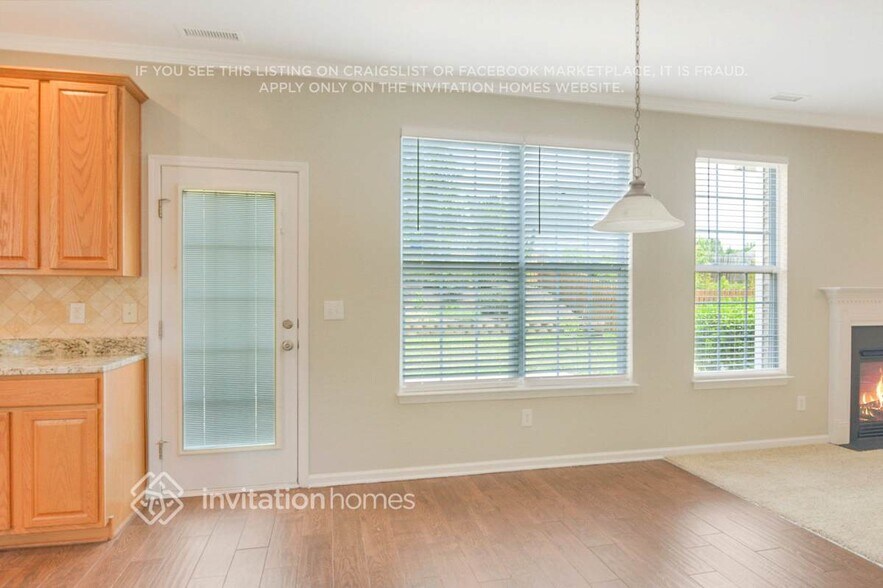 Building Photo - 12428 Kendall Ridge Ct