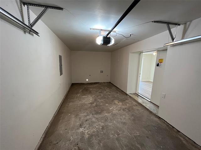 Building Photo - 824 Johnnie Row