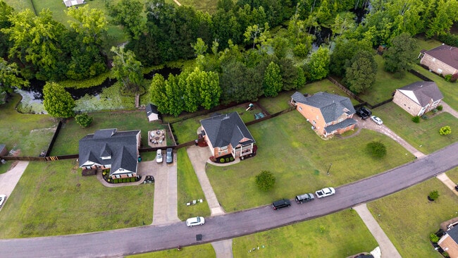 Building Photo - 1031 Rockdale Blvd