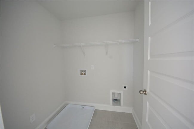 Building Photo - 3871 Brookburn Park