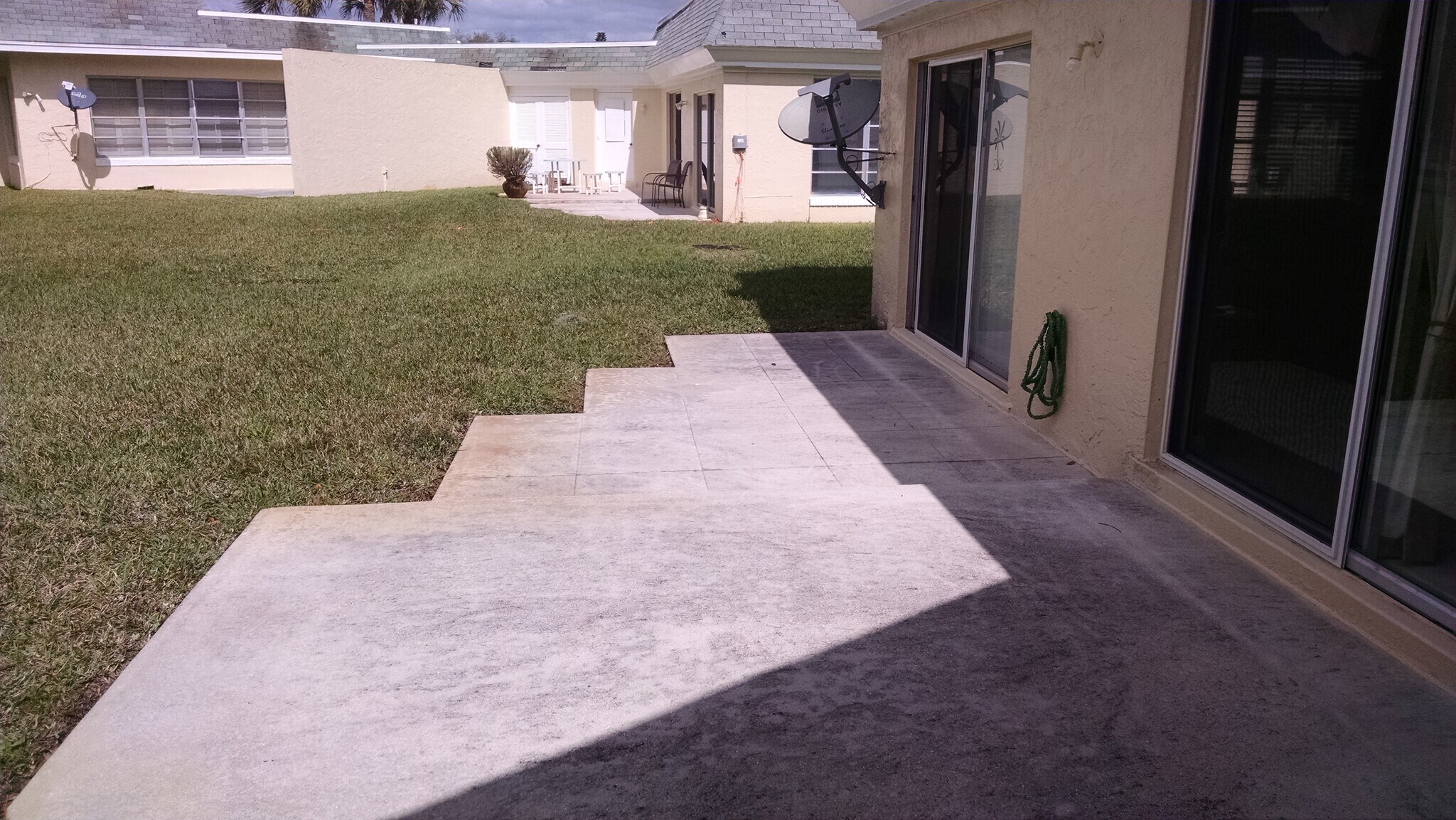 patio - 3 E Greens Cir