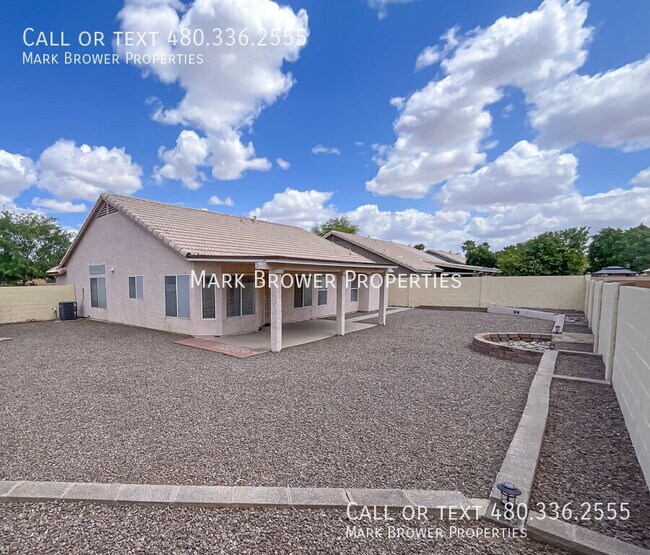 Building Photo - 7121 E Milagro Ave