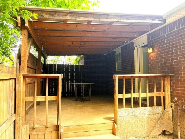 Building Photo - 4651 W Franciscan Trail