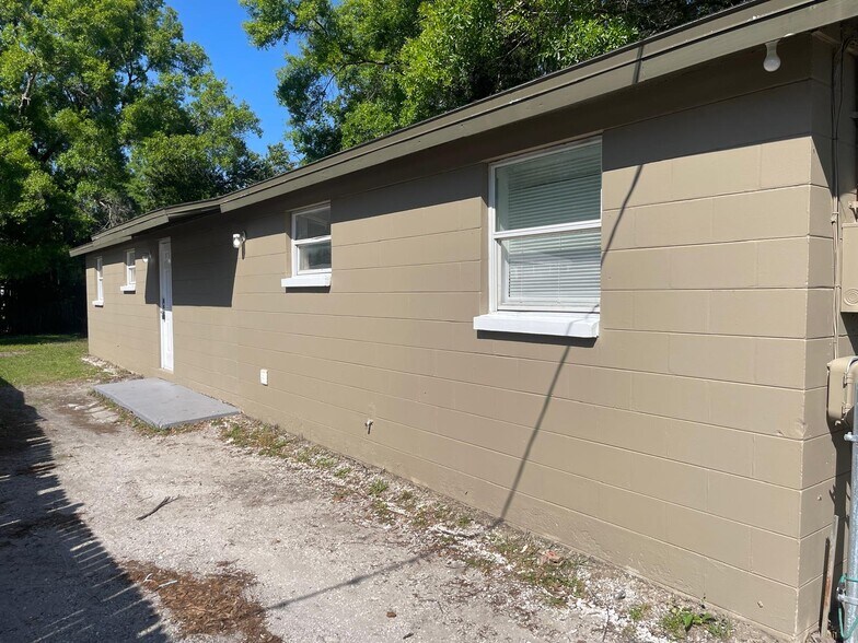 Building Photo - 1604 E Nome St