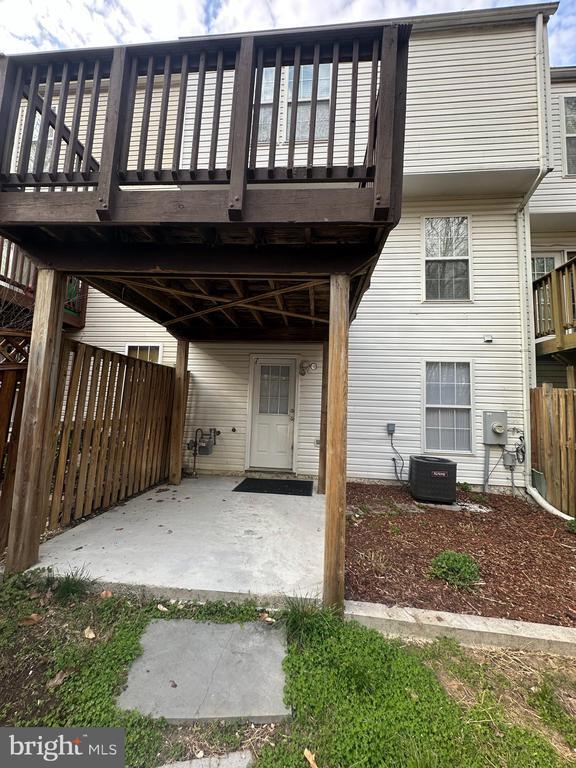 Building Photo - 12705 Town Center Way