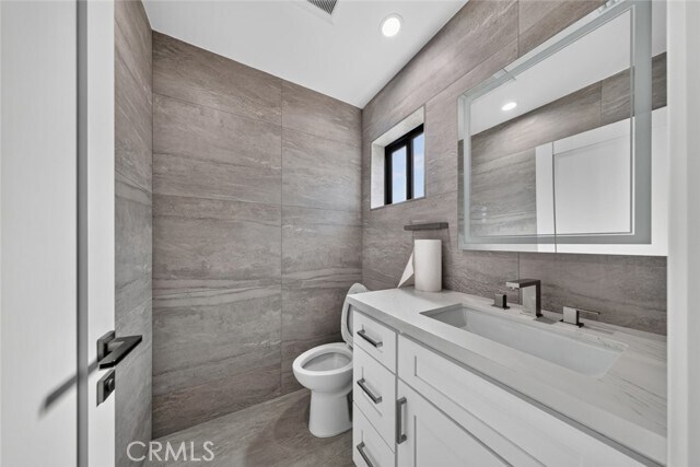 Building Photo - 12943 W Kilikia Dr