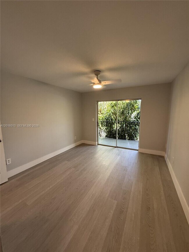 Building Photo - 8500 SW 109th Ave