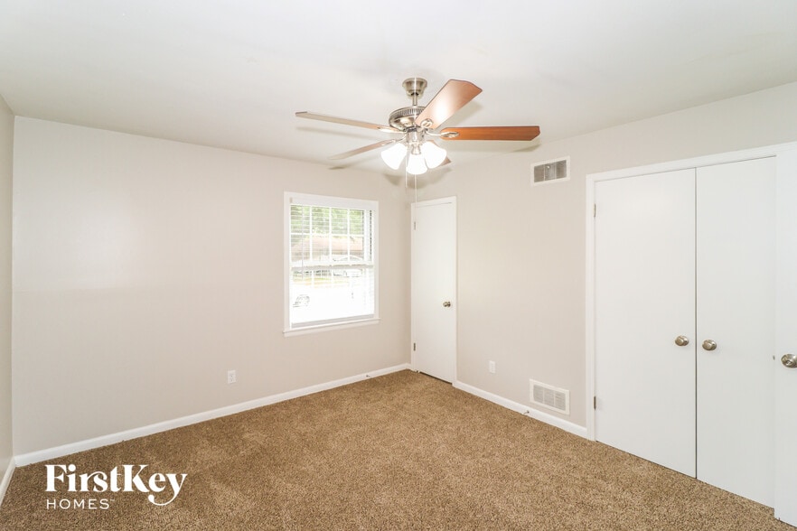 Building Photo - 1781 Dorrie Ln