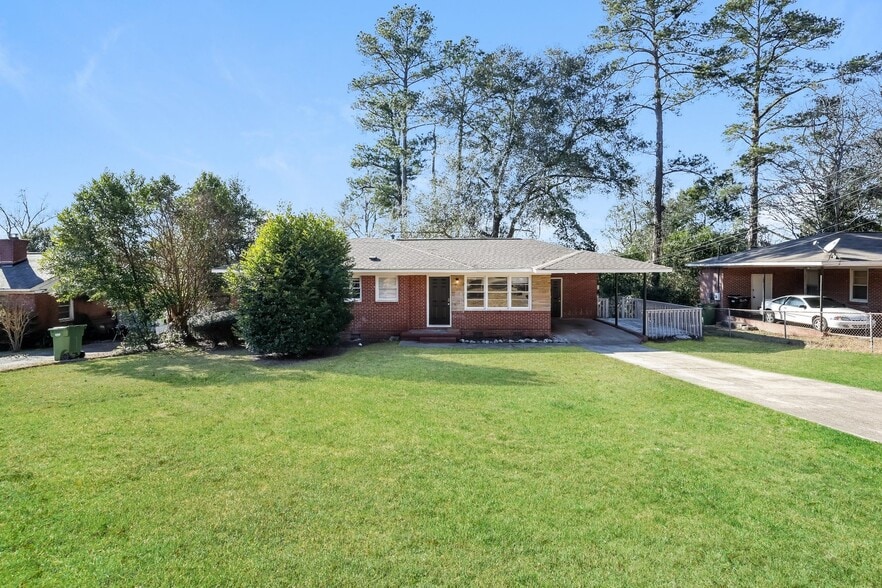 Building Photo - 917 Patricia Dr