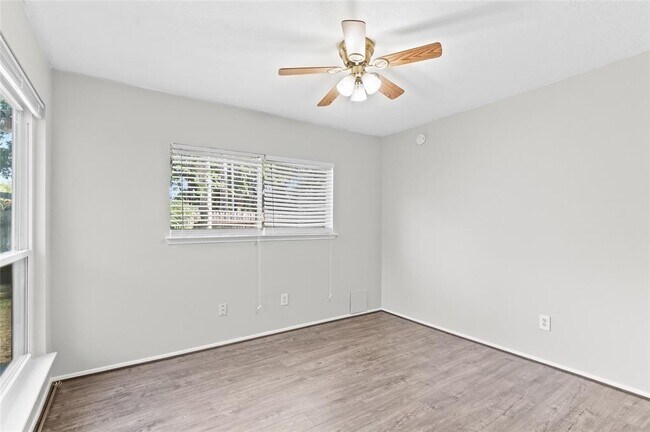 Building Photo - 10615 Autumn Meadow Ln
