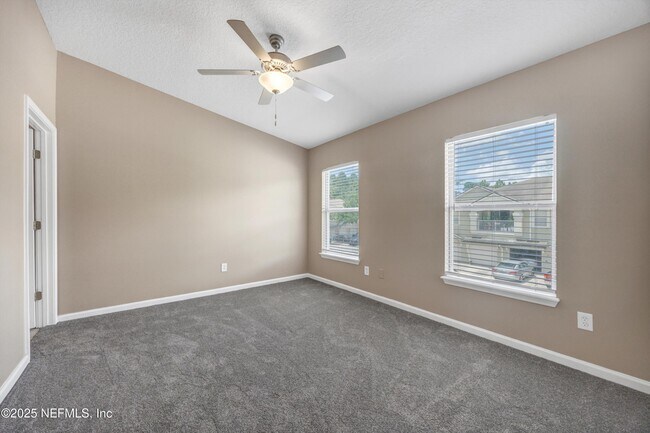 Building Photo - 4240 Migration Dr
