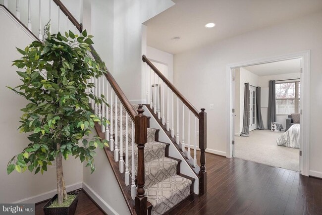 Building Photo - 7933 Turtle Crk Cir