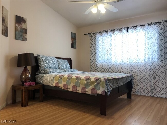 Building Photo - 3467 White Mountain St