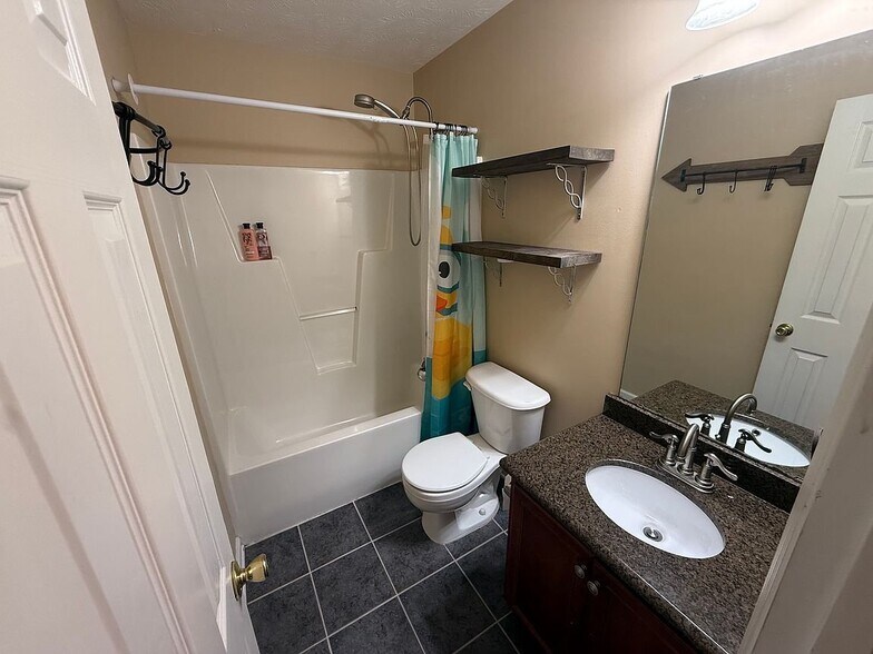 Building Photo - 559 Cypress Pond Dr