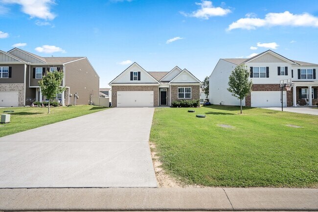 Building Photo - 131 Saddle Horse Ln