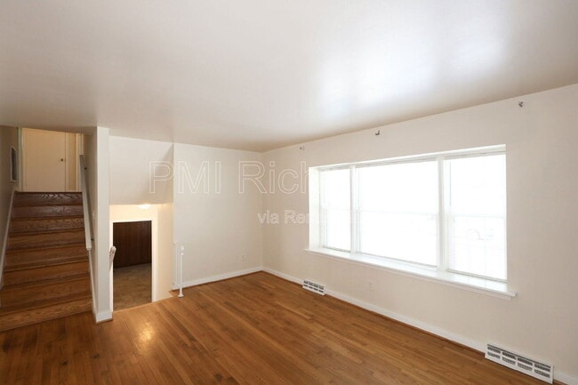 Building Photo - 6521 Parliament Rd