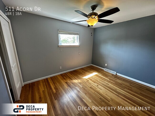 Building Photo - 4 Bedroom House in Lindbergh School District!