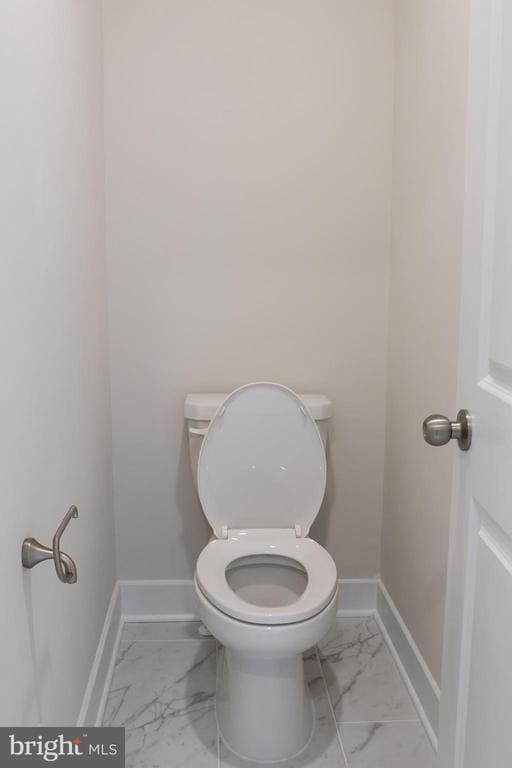 Building Photo - 1705 Water Xing Rd